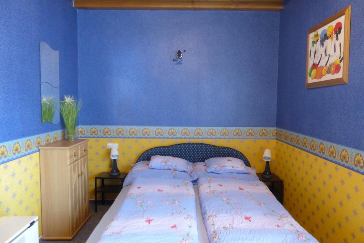 Orwa Apartmanok - Fenyofa Koez Zalakaros Ngoại thất bức ảnh
