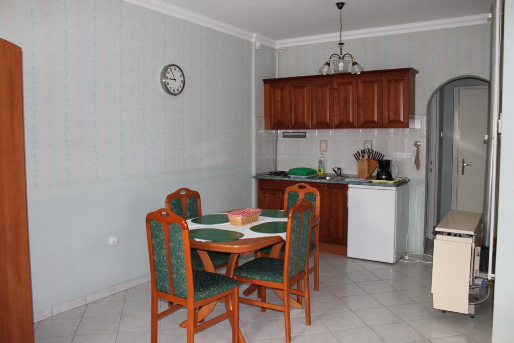 Orwa Apartmanok - Fenyofa Koez Zalakaros Ngoại thất bức ảnh